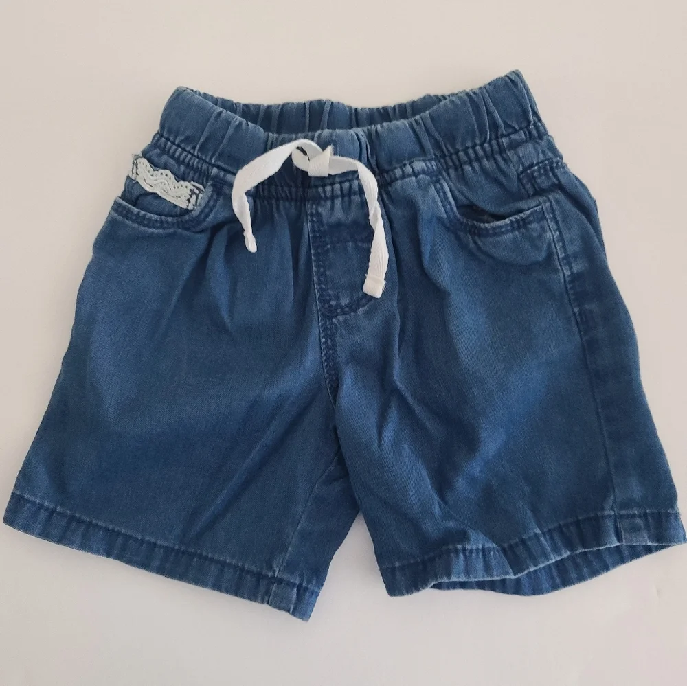 Girls Toddler Bundle Shorts Old Navy and Carter's Size 2T